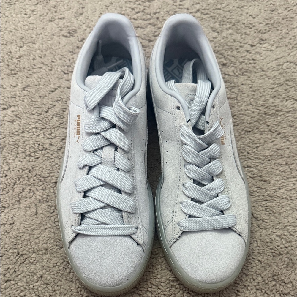 Puma Women's Classic Grey Sneakers